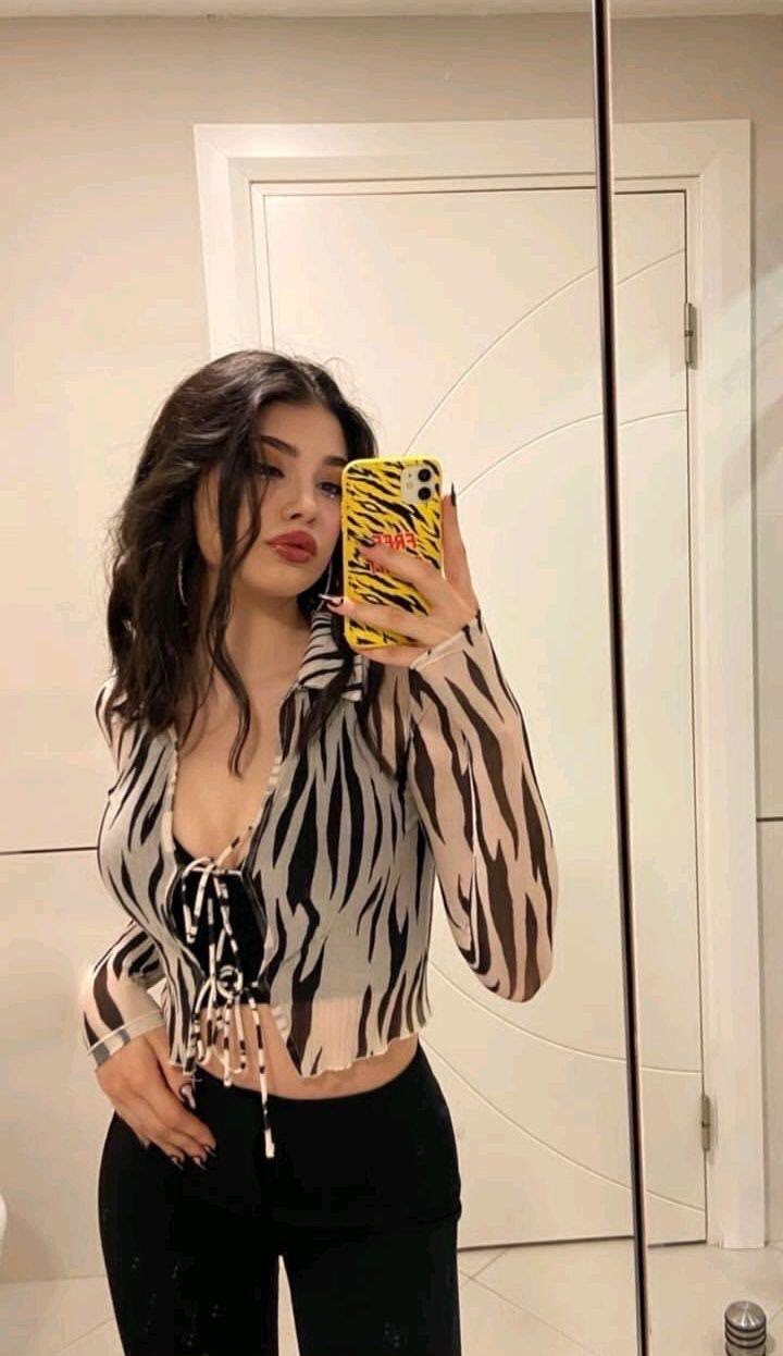 Çameli Şişman Bayan Escort Bayan Alya